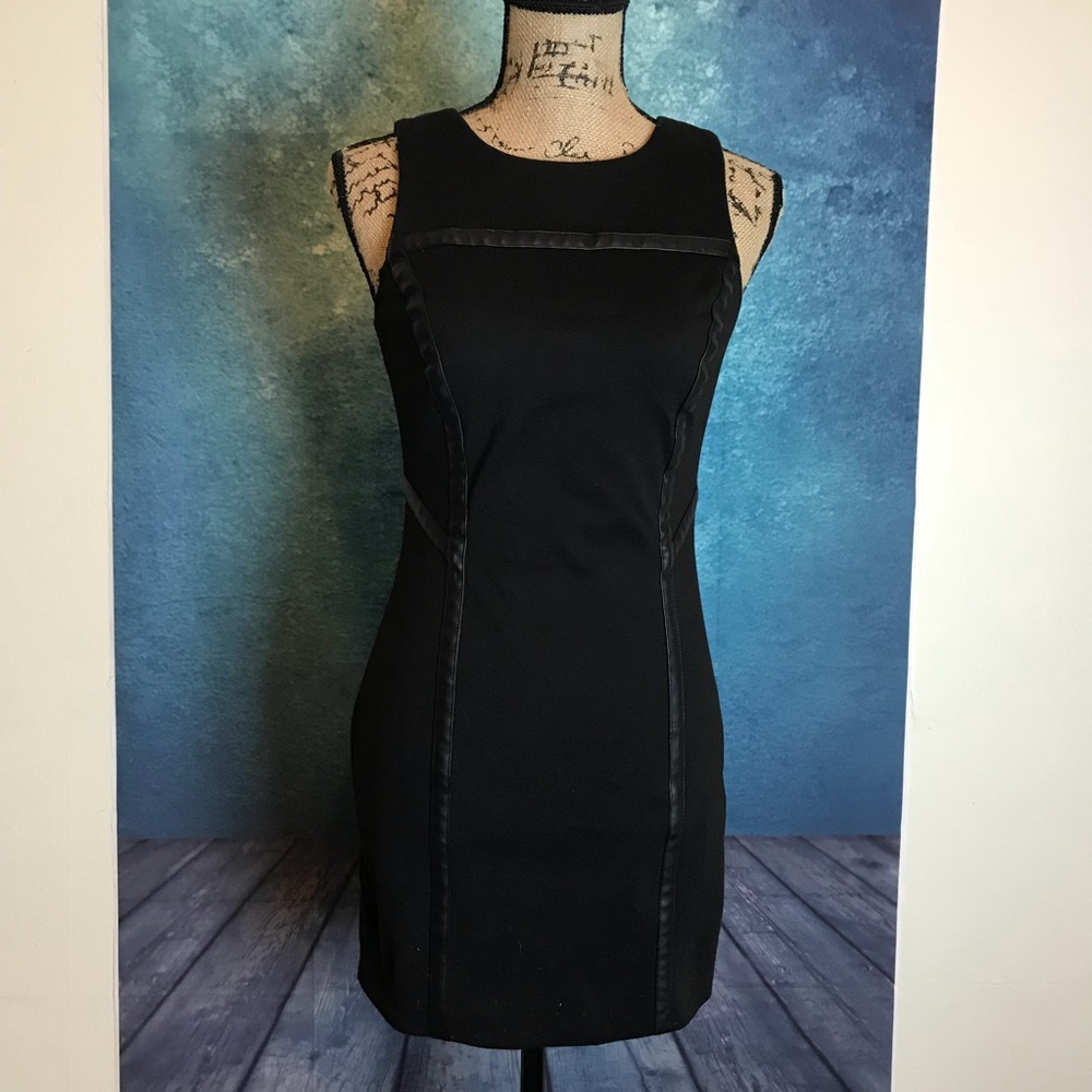 BCBG Mini Black Line Leather open back Dress Sz 4